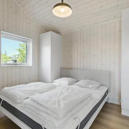 Holiday home Beautiful In With Wifi